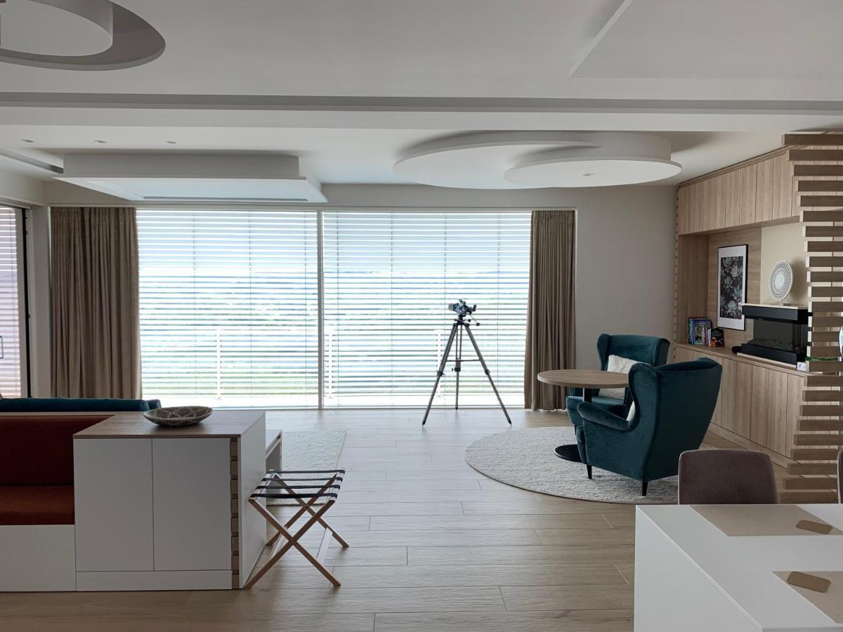 Sxrd Luxus Apartmanok Szekszard Exterior photo
